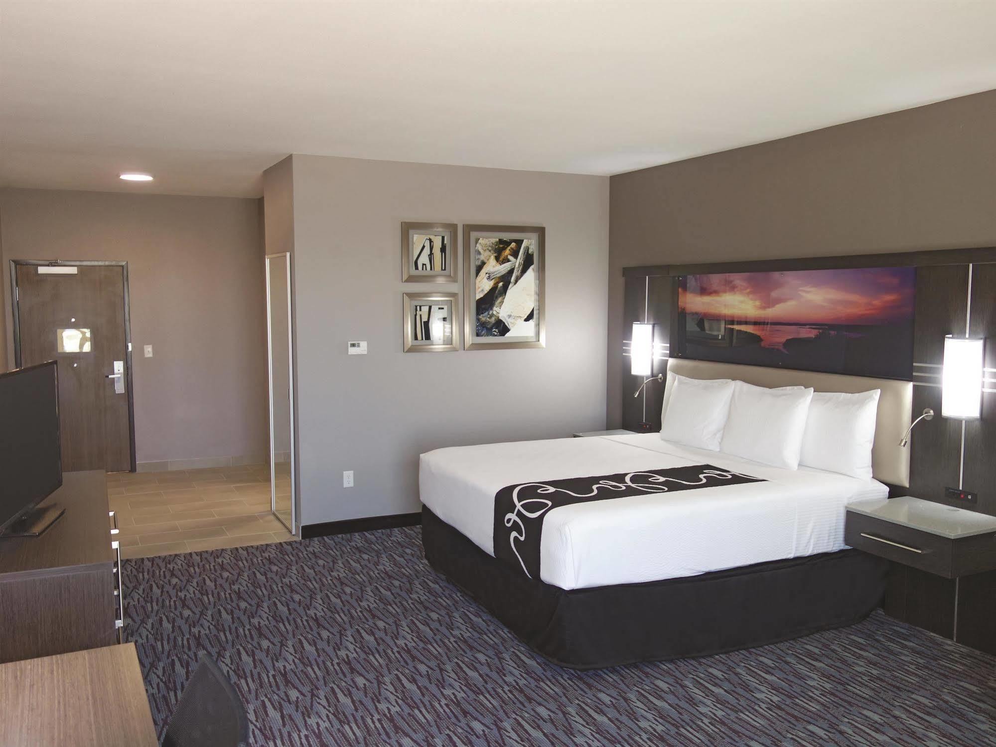 La Quinta By Wyndham Amarillo Airport Hotel Buitenkant foto