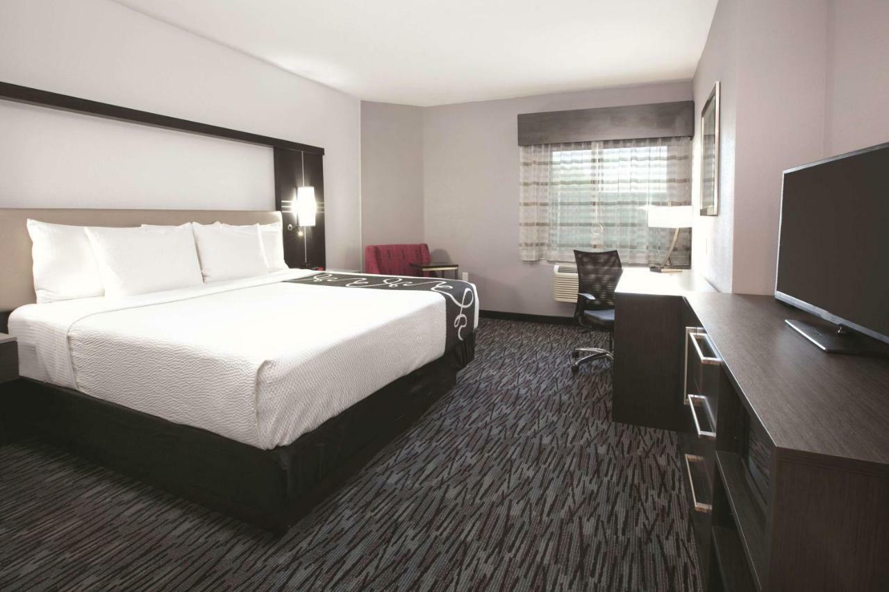 La Quinta By Wyndham Amarillo Airport Hotel Buitenkant foto